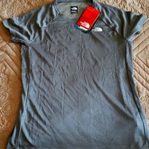 NWT The North Face flashdry women's t-shirt